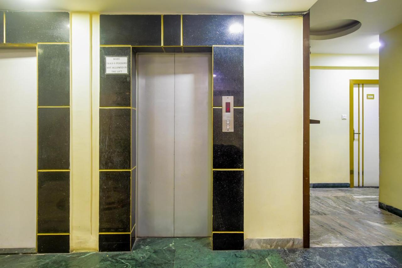 Hotel N S International Kalkuta Zewnętrze zdjęcie